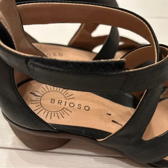 Brioso Verandah Leather Block Heel Sandals, size 8 - Picture 7 of 8